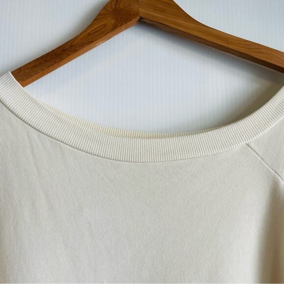 🆕 LAmade Evereve Yvette slash sweatshirt size medium lacrema NWT - Picture 2 of 10